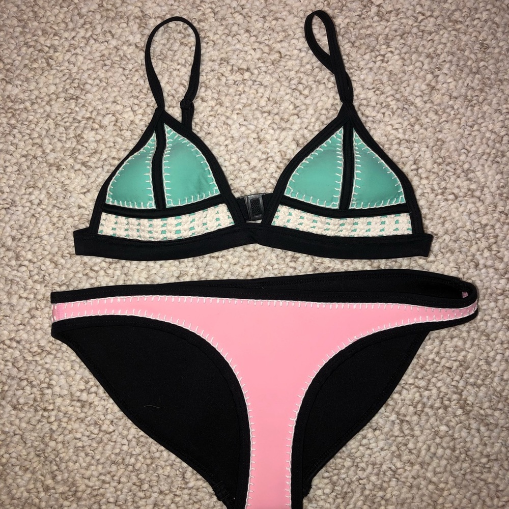TRIANGL SWIMSUIT